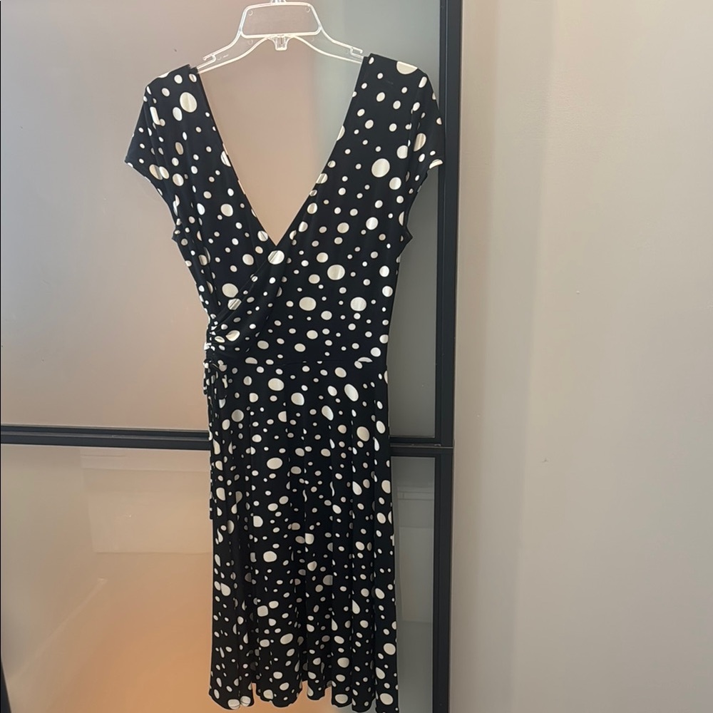 London Times Black and White/Off White Polka Dot Faux Wrap Dress Size 10 Petite